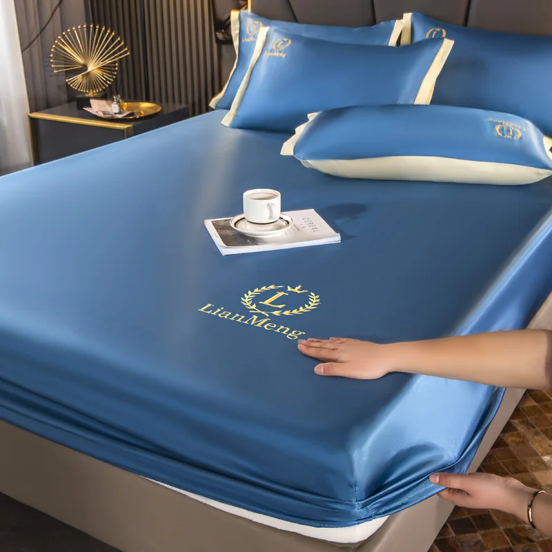 ARICK Summer Cool Microfiber Fitted Sheet Set Solid Color Bed Sheets with Elastic Band Bed Cover Queen King Size Mattress Cover
ARICK Summer Cool Microfiber Fitted Sheet Set Solid Color Bed Sheets with Elastic Band Bed Cover Queen King Size Mattress Cover