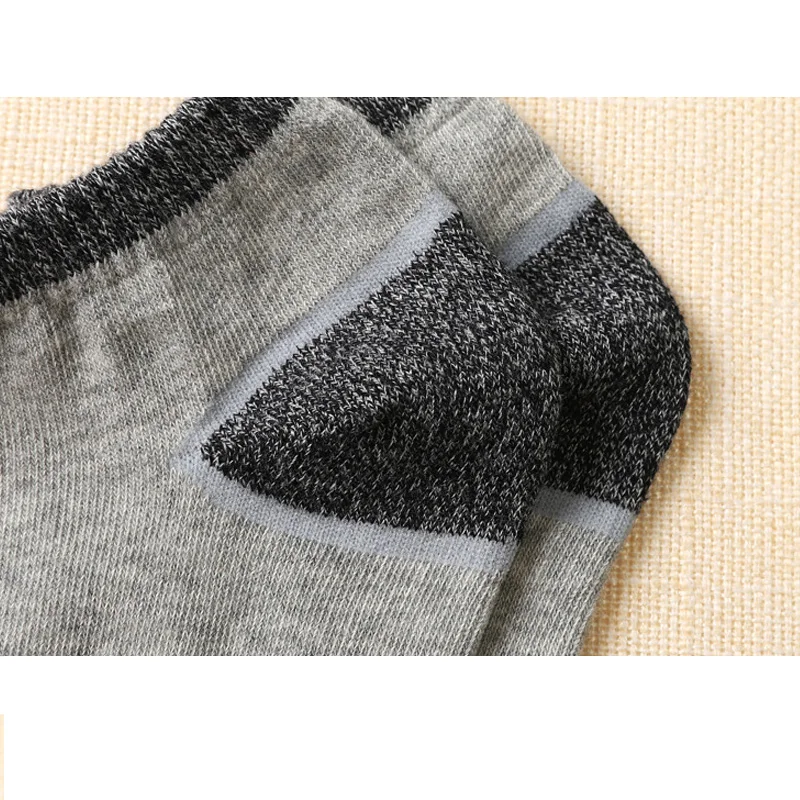 Athletic Sport Ankle Socks Men Breathable Sweat Deodorant Cotton Solid Outdoor Basketball Travel No Show Boat Socks Hot Sell 
Athletic Sport Ankle Socks Men Breathable Sweat Deodorant Cotton Solid Outdoor Basketball Travel No Show Boat Socks Hot Sell