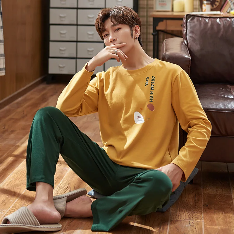 2021 Korean pajamas men's spring autumn long sleeve cotton Pullover round neck men's oversized home suit
2021 Korean pajamas men's spring autumn long sleeve cotton Pullover round neck men's oversized home suit