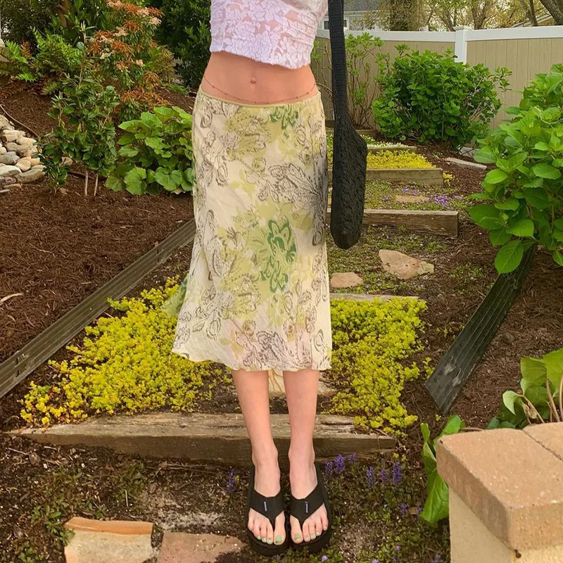 Floral Print Green High Waist Midi Skirt Y2K Chiffon A Line Short Skirts Womens Summer Casual Kawaii Sweet Fashion Skirt
Floral Print Green High Waist Midi Skirt Y2K Chiffon A Line Short Skirts Womens Summer Casual Kawaii Sweet Fashion Skirt