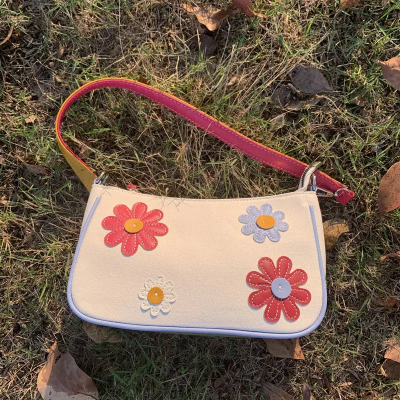 Vintage Flower Women Baguette Underarm Bag Contrast Color Ladies Canvas Purse Handbags Lovely Female Small Shoulder Bags Bolsas
Vintage Flower Women Baguette Underarm Bag Contrast Color Ladies Canvas Purse Handbags Lovely Female Small Shoulder Bags Bolsas