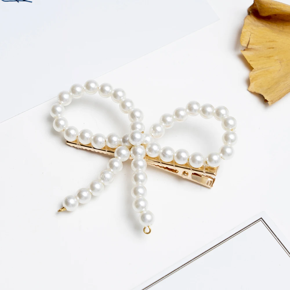 Korean Girl Ins Pearl Fashion Gentle Temperament Cute Bow Hairpin Side Clip Word Clip All-match Adult Hair Accessories Wholesale
Korean Girl Ins Pearl Fashion Gentle Temperament Cute Bow Hairpin Side Clip Word Clip All-match Adult Hair Accessories Wholesale