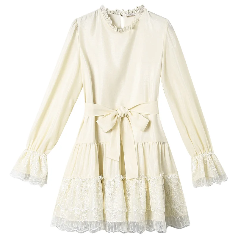 Spring new han edition temperament fairy lady fan cultivate one's morality dress lace stitching show thin solid color skirt
Spring new han edition temperament fairy lady fan cultivate one's morality dress lace stitching show thin solid color skirt