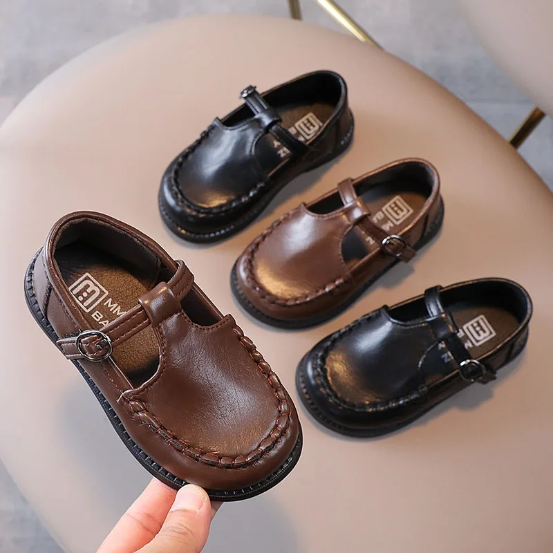 

Демисезонная кожаная обувь в горошек для маленьких детей, обувь в британском стиле для маленьких мальчиков и девочек с мягкой подошвой для ...