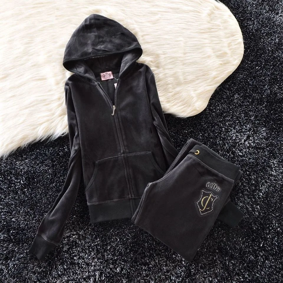Velvet Sweatshirt and Pants Set Diamonds Sportswear 2021 Women's Brand Spring/Fall Fabric Zipper Tracksuits Velour Suit Hoodies
Velvet Sweatshirt and Pants Set Diamonds Sportswear 2021 Women's Brand Spring/Fall Fabric Zipper Tracksuits Velour Suit Hoodies