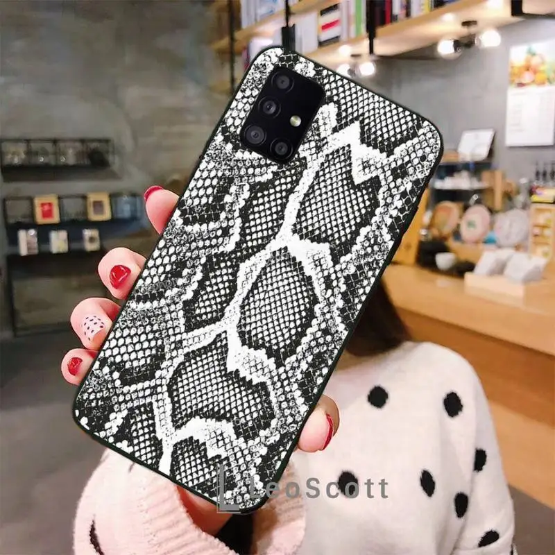 Snake skin luxury article purple Phone Case For Samsung A50 A51 A52 A71 A31 A21S S8 S9 S10 S20 S21 Plus Fe Ultra
Snake skin luxury article purple Phone Case For Samsung A50 A51 A52 A71 A31 A21S S8 S9 S10 S20 S21 Plus Fe Ultra