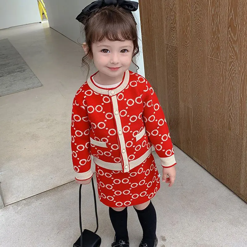 Fashion Baby Girl Knit Clothes Set Infant Toddler Baby Clothes Suit Autumn Winter Warm 2PCS Sweater + Skirt Outfit 1-10 Years
Fashion Baby Girl Knit Clothes Set Infant Toddler Baby Clothes Suit Autumn Winter Warm 2PCS Sweater + Skirt Outfit 1-10 Years