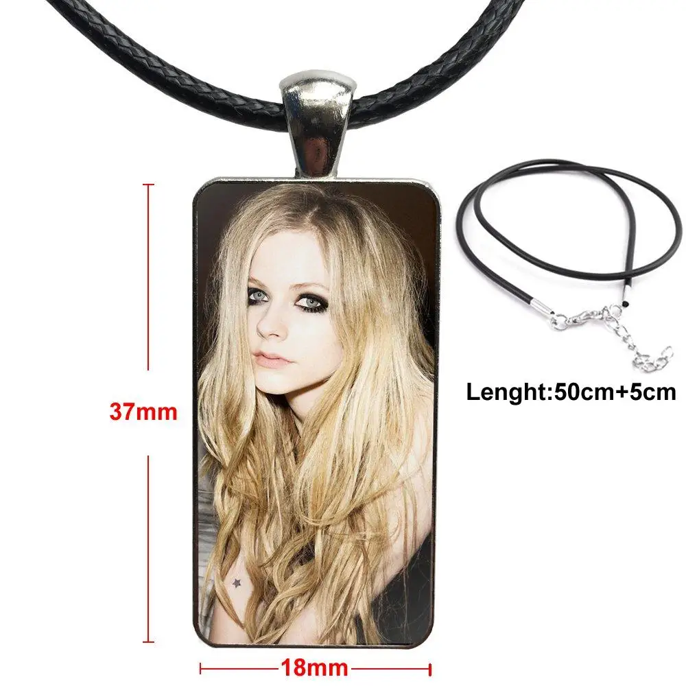 Avril Lavigne Star Fashion Glass Cabochon Necklace With Women Statement Pendant Rectangle Necklaces Jewelry For Women Wedding
Avril Lavigne Star Fashion Glass Cabochon Necklace With Women Statement Pendant Rectangle Necklaces Jewelry For Women Wedding