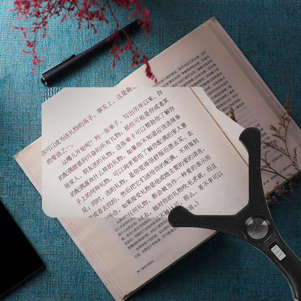 Handheld Reading Magnifier Glass with 4 LED Light Reading Illuminated Magnifier 3.5X 20X Magnification Tool Accessory
Handheld Reading Magnifier Glass with 4 LED Light Reading Illuminated Magnifier 3.5X 20X Magnification Tool Accessory