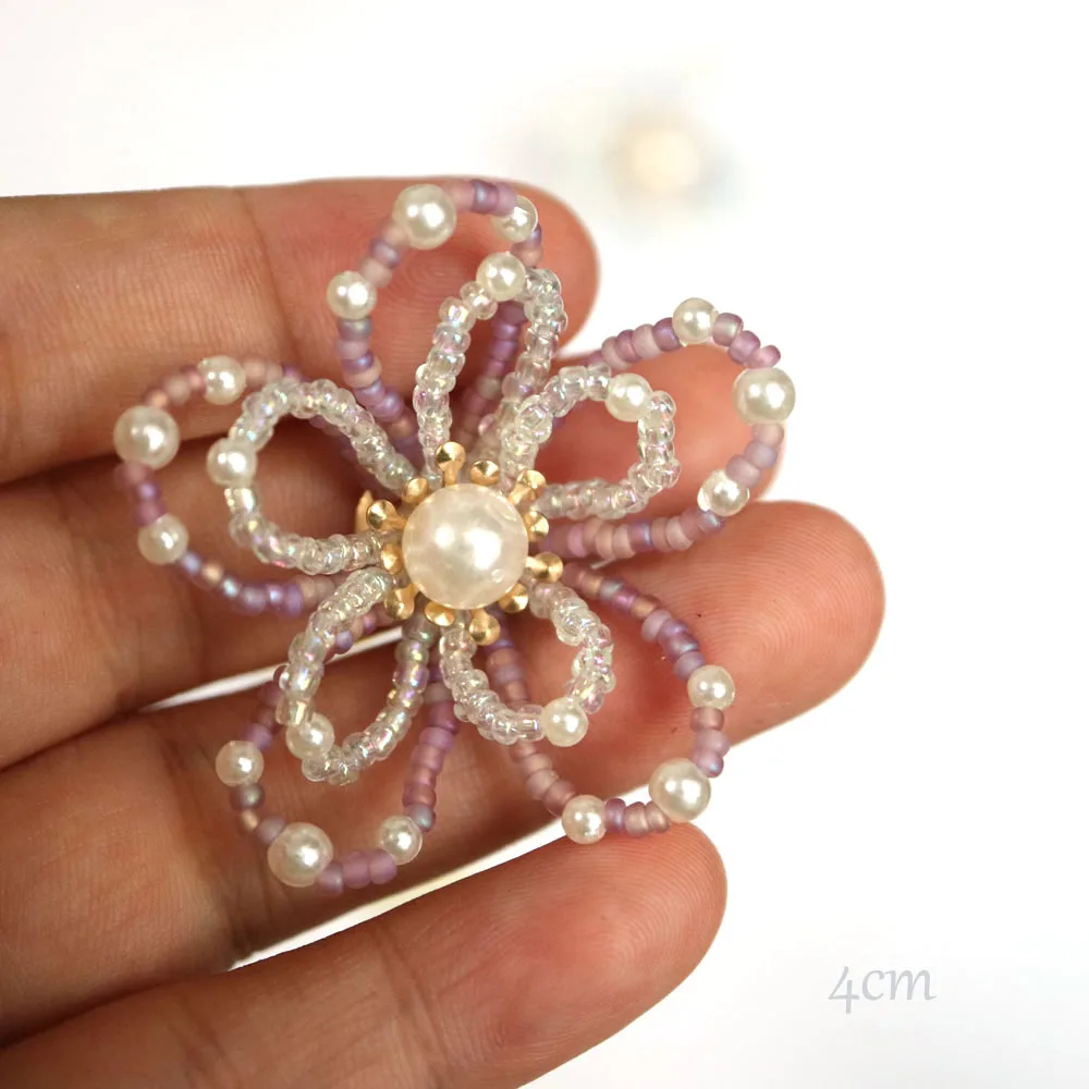 Fashion pearl flower rhinestone beaded Patches for clothes Sew on sequin patch animal Applique embroidered parches bordados para
Fashion pearl flower rhinestone beaded Patches for clothes Sew on sequin patch animal Applique embroidered parches bordados para