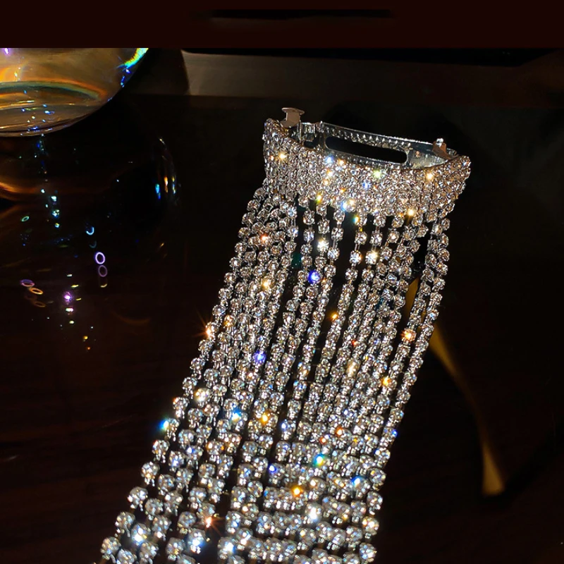 2021 New Fashion Barrettes Flash diamond Women Hair Clips Tassel Headwear Hair Clip metal Korean Girl Hair Pins Hair Accessories
2021 New Fashion Barrettes Flash diamond Women Hair Clips Tassel Headwear Hair Clip metal Korean Girl Hair Pins Hair Accessories
