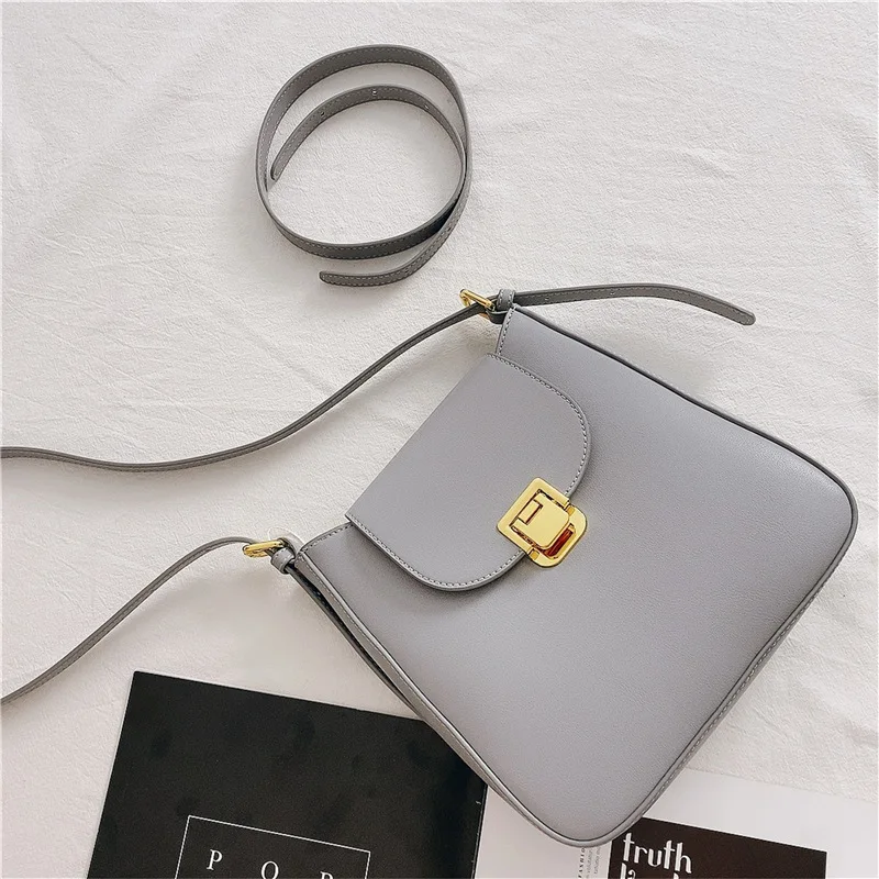 2021 New Design Leather Large Capacity Bucket Bag Fashion Messenger Bag Multifunctional Shoulder Bag For Women
2021 New Design Leather Large Capacity Bucket Bag Fashion Messenger Bag Multifunctional Shoulder Bag For Women