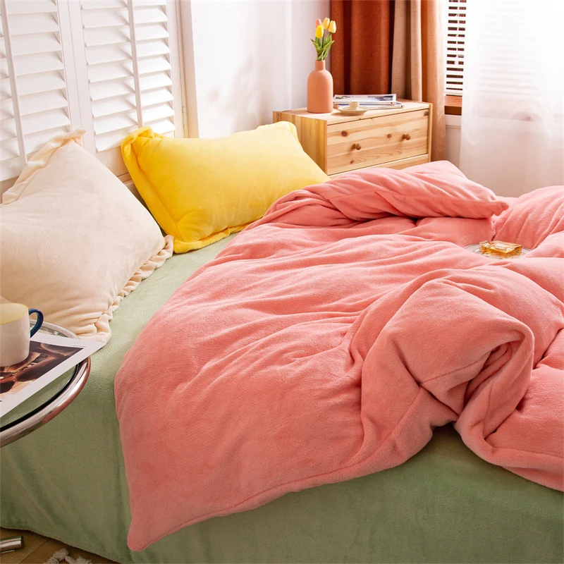 EGW Velvet Fleece Duvet Cover Winter Thicken Crystal Bedding Set AB Side Candy 4Color/Set Flat Sheet Pillowcase Home Textile
EGW Velvet Fleece Duvet Cover Winter Thicken Crystal Bedding Set AB Side Candy 4Color/Set Flat Sheet Pillowcase Home Textile