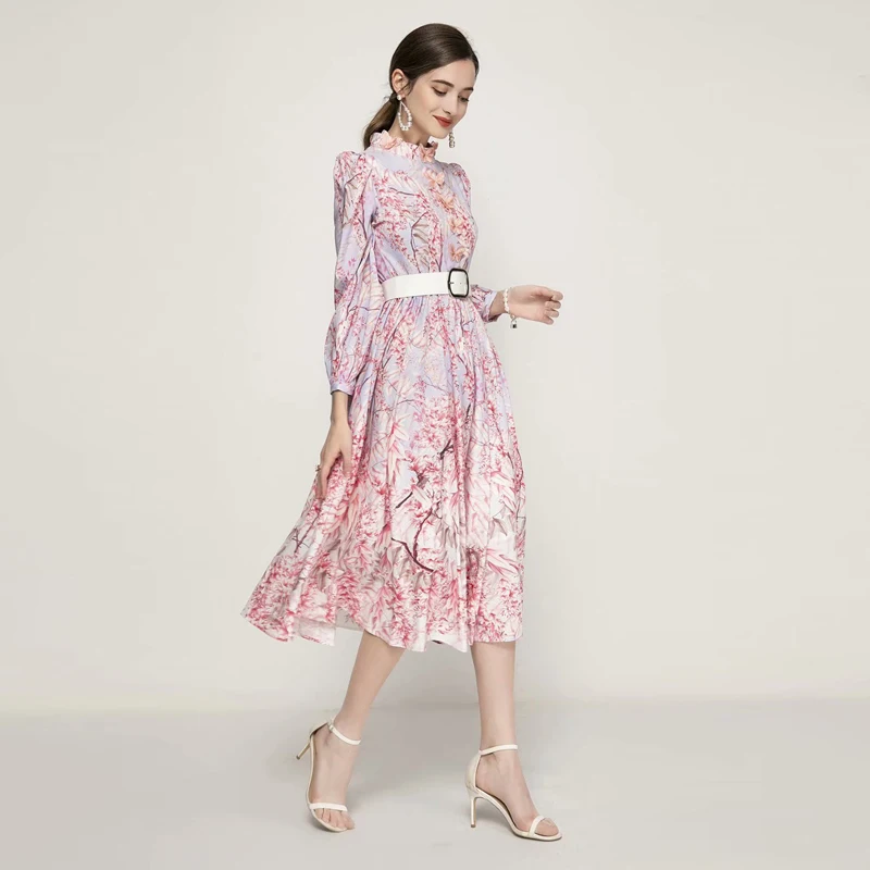 Runway 2021 Spring New Women High-Quality Fashion Elegant Embroidery Butterfly Appliques Long Sleeve Printed Midi Chiffon Dress
Runway 2021 Spring New Women High-Quality Fashion Elegant Embroidery Butterfly Appliques Long Sleeve Printed Midi Chiffon Dress