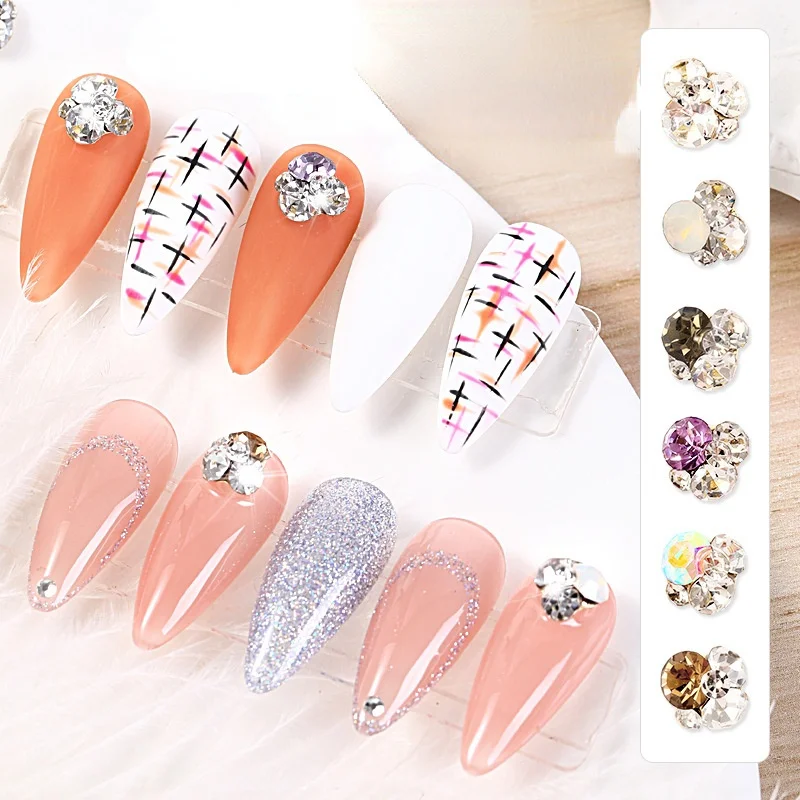 5pcs Fashion Nail Art Rhinestones Decorations Big Round Crystal Metal Accessory Fingernail Zircon Drill Nail Charm Nail Ornament 
5pcs Fashion Nail Art Rhinestones Decorations Big Round Crystal Metal Accessory Fingernail Zircon Drill Nail Charm Nail Ornament