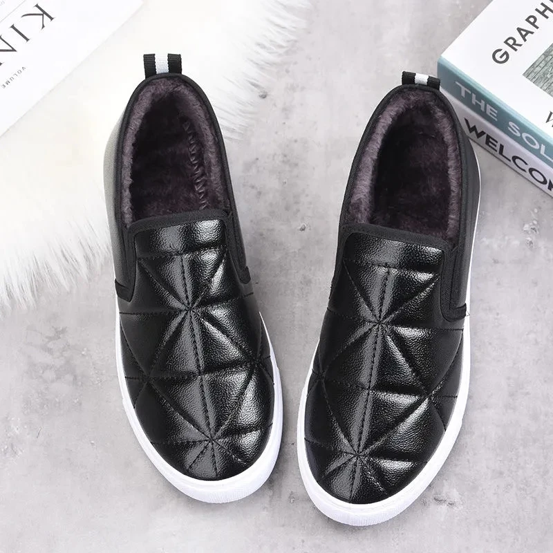 Winter fashion loafers fluffy sneakers women falts warm plush snow ankle boots female leather sneakers 2021
Winter fashion loafers fluffy sneakers women falts warm plush snow ankle boots female leather sneakers 2021