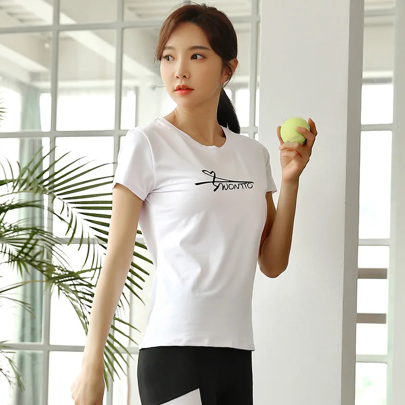 New summer stretch sweat absorption yoga short sleeve running training breathable fitness T-shirt for women
New summer stretch sweat absorption yoga short sleeve running training breathable fitness T-shirt for women