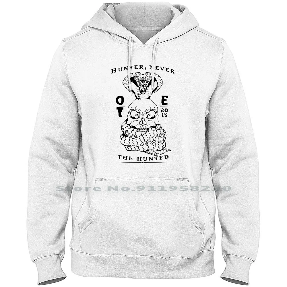 Худи Ote Hunter Never The Hunter, свитер, хлопковая мотивация, красивый голливудский мультяшный кинотеатр, ужас, охотник, продавец, говорящий
Худи Ote Hunter Never The Hunter, свитер, хлопковая мотивация, красивый голливудский мультяшный кинотеатр, ужас, охотник, продавец, говорящий