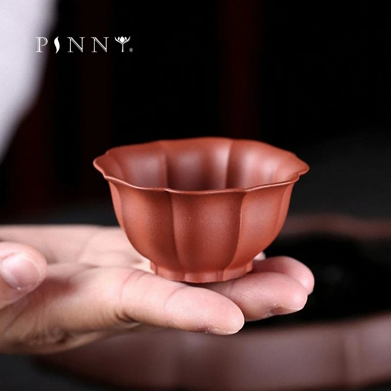 PINNY 50ML Yixing Purple Clay Ribs Tea Cup Retro Zi Sha Tea Bowl Chinese Kung Fu Teacups Heat Resistant Drinkware
PINNY 50ML Yixing Purple Clay Ribs Tea Cup Retro Zi Sha Tea Bowl Chinese Kung Fu Teacups Heat Resistant Drinkware