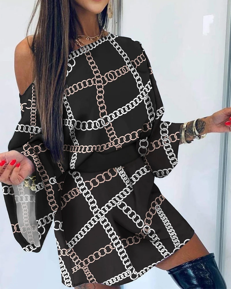 Autumn Women Chain Print Inclined Mini Dress 2021 Casual Femme Long Bell Sleeve One Shoulder Robe Office Lady Clothing traf
Autumn Women Chain Print Inclined Mini Dress 2021 Casual Femme Long Bell Sleeve One Shoulder Robe Office Lady Clothing traf