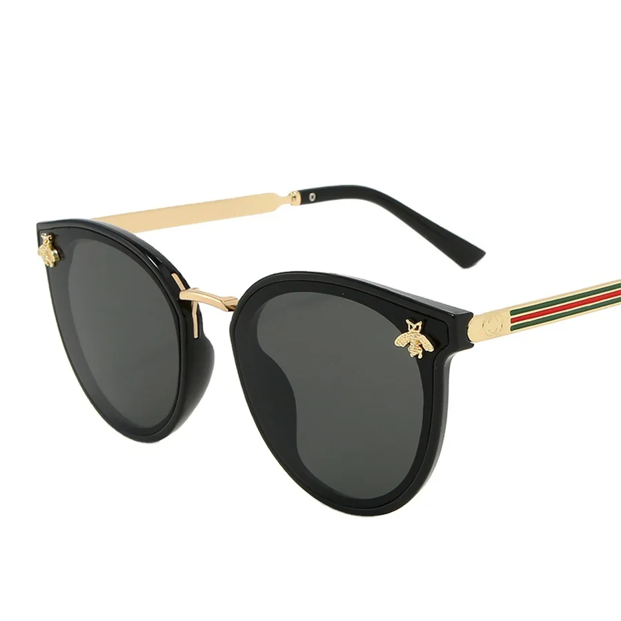 Sunglasses Women Classic Sun Glasses Ladies Retro Mirror Sunglasses Female Drive Outdoor Eyewear UV400 Luxury Oculos Feminino
Sunglasses Women Classic Sun Glasses Ladies Retro Mirror Sunglasses Female Drive Outdoor Eyewear UV400 Luxury Oculos Feminino
