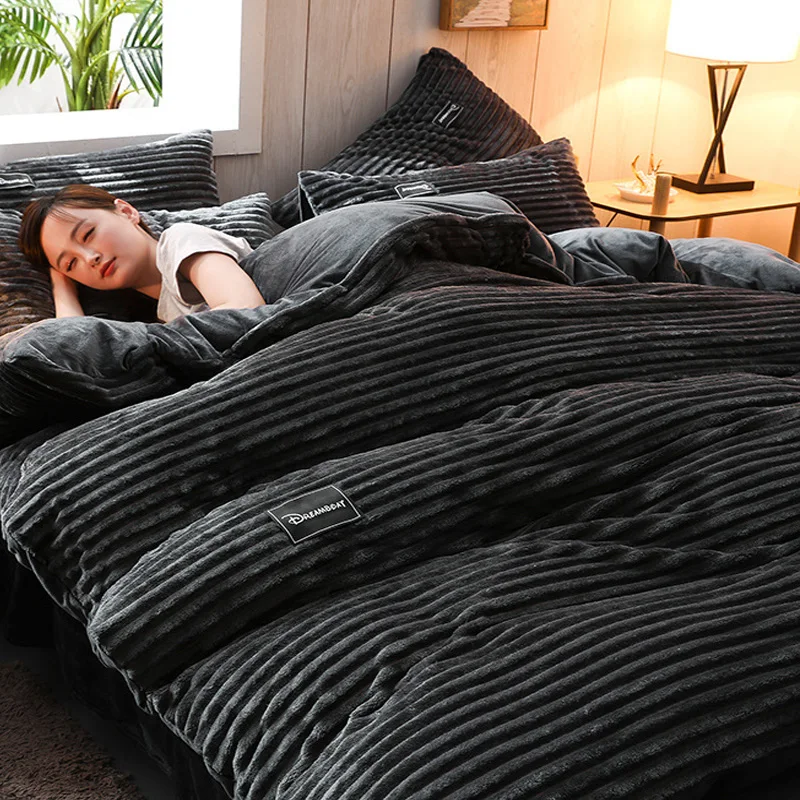 Solid Color Bedding For Adults And Children Coral Velvet Duvet Cover For Bedding Room Home Bedroom Warmth Set For Washable
Solid Color Bedding For Adults And Children Coral Velvet Duvet Cover For Bedding Room Home Bedroom Warmth Set For Washable