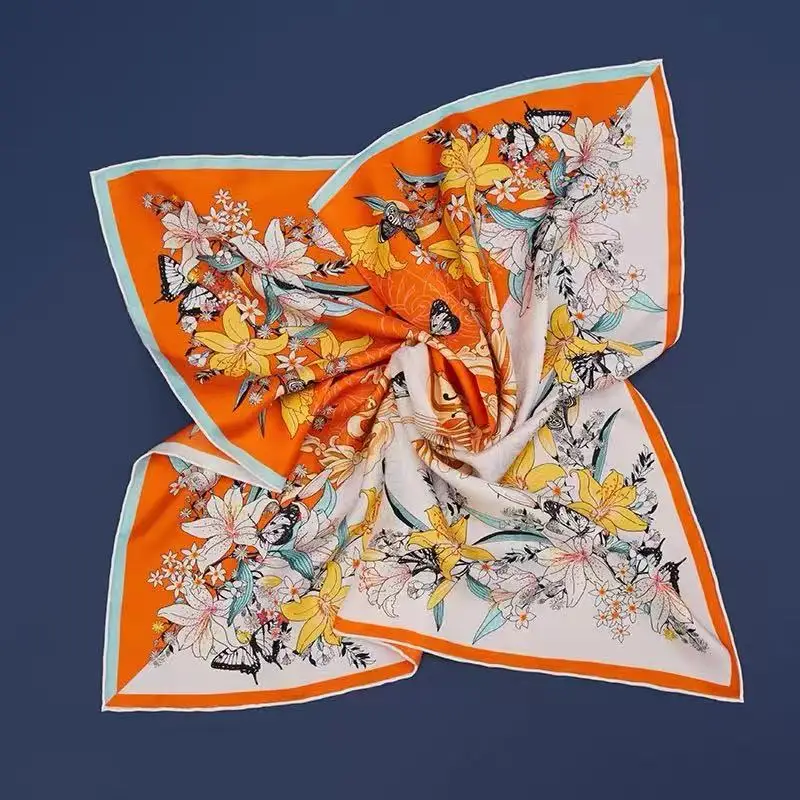 2021 Fashion 90cm Large Square Scarf New Silk Twill Scarf Ladies Printed Silk Scarf Shawls Headscarves New Design Print Kerchief
2021 Fashion 90cm Large Square Scarf New Silk Twill Scarf Ladies Printed Silk Scarf Shawls Headscarves New Design Print Kerchief