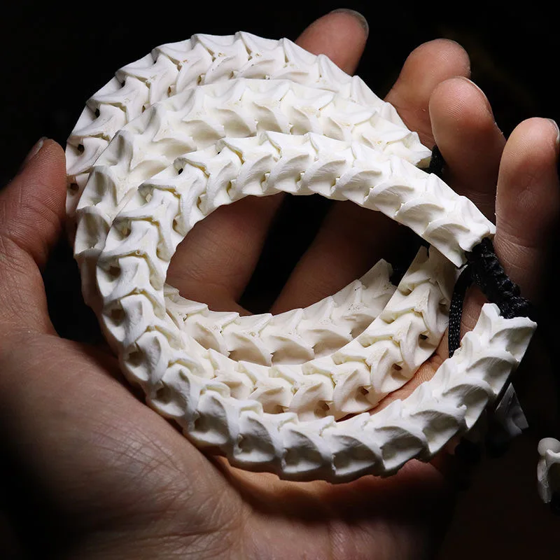 Bracelets & Bangles Erkek Bileklik Snake Bone Bracelet, Play Ward Off Evil Trends, Fashionable Male And Female Couple Jewelry
Bracelets & Bangles Erkek Bileklik Snake Bone Bracelet, Play Ward Off Evil Trends, Fashionable Male And Female Couple Jewelry