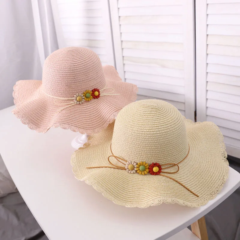 New Summer Women Straw Hats Sunshade Panama Cap Fashion Flowers Wide-brim Beach Hat Foldable Parent-Child Travel Sun Hat 
New Summer Women Straw Hats Sunshade Panama Cap Fashion Flowers Wide-brim Beach Hat Foldable Parent-Child Travel Sun Hat