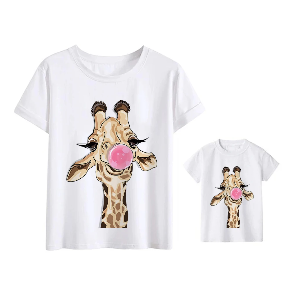 Mama and Daughter Clothes Street Style Giraffe T shirt Family Look Outfits Kids Clothes Tshirt Dad and Son Clothes T-shirts
Mama and Daughter Clothes Street Style Giraffe T shirt Family Look Outfits Kids Clothes Tshirt Dad and Son Clothes T-shirts