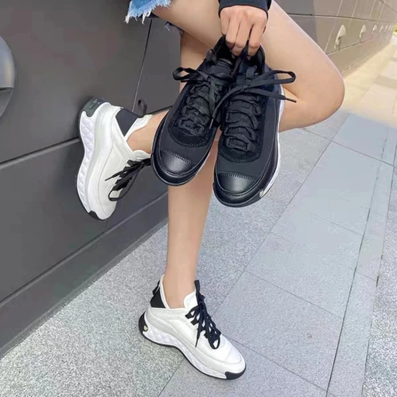 Summer Women Sport Sneakers Ladies White Chunky Sneakers Fashion Female Luxury Brand Platform Shoes High Quality Female Trainers
Summer Women Sport Sneakers Ladies White Chunky Sneakers Fashion Female Luxury Brand Platform Shoes High Quality Female Trainers