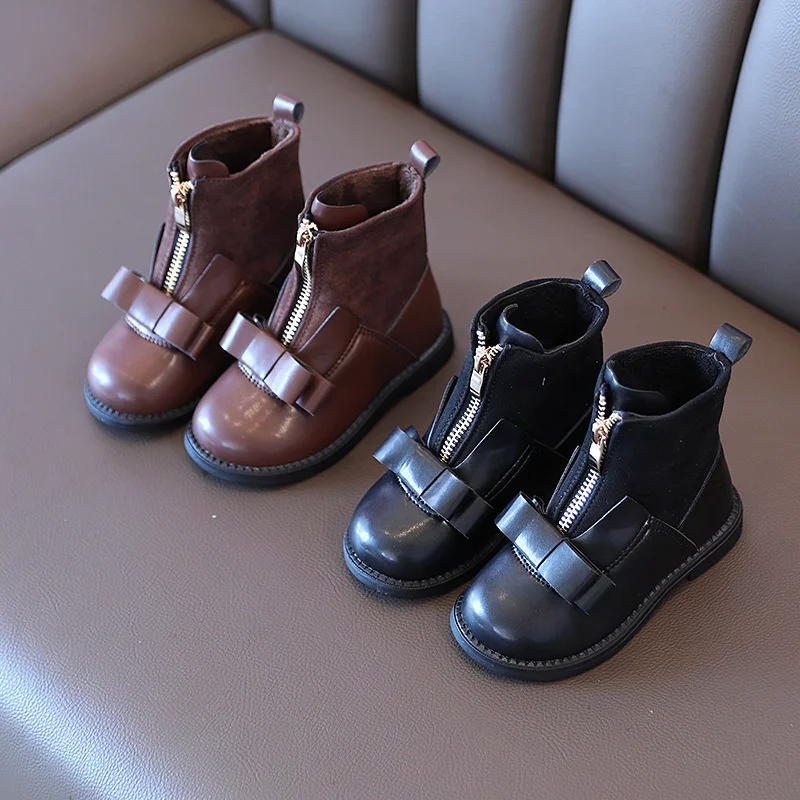 Girls' Boots 2021 Winter New Girls' Korean Plush Thickened Martin Boots 2-4-6y Princess Bow Front Zipper Short Boots Size 21-30
Girls' Boots 2021 Winter New Girls' Korean Plush Thickened Martin Boots 2-4-6y Princess Bow Front Zipper Short Boots Size 21-30
