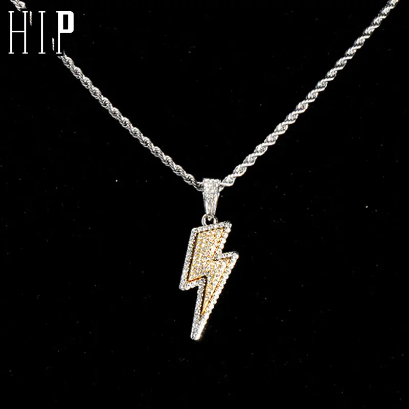 Hip Hop Bling Iced Out Micro Paved Full CZ Lightning Pendant & Necklaces Rope Chain For Men Rapper Solid Back Jewelry
Hip Hop Bling Iced Out Micro Paved Full CZ Lightning Pendant & Necklaces Rope Chain For Men Rapper Solid Back Jewelry