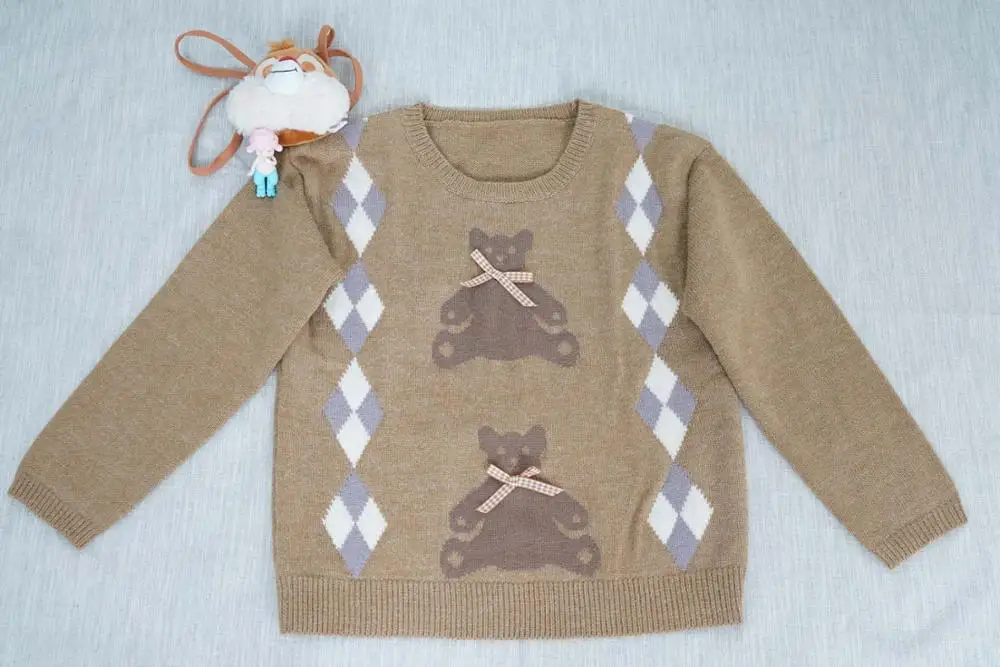 Bear Doll Plaid Pattern Pullover Female Japanese Loose Sweet Cute Bowknot O-Neck Sweater Girl Brown Base Knitted Winter Tops 
Bear Doll Plaid Pattern Pullover Female Japanese Loose Sweet Cute Bowknot O-Neck Sweater Girl Brown Base Knitted Winter Tops