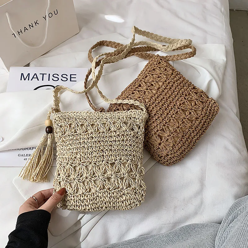 Summer Beach Straw Women's Shoulder Crossbody Bag Designer Handmade Tassel Fashion Ladies Messenger Purse Bohemian Female Bag
Summer Beach Straw Women's Shoulder Crossbody Bag Designer Handmade Tassel Fashion Ladies Messenger Purse Bohemian Female Bag
