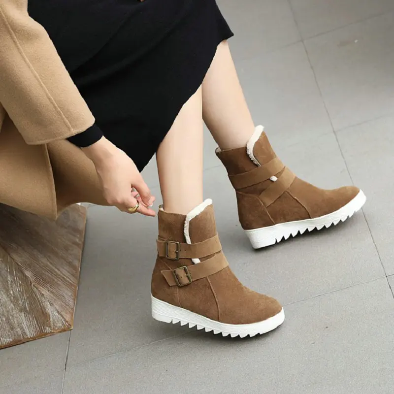 Sianie Tianie 2021 Winter Warm Plush Faux Fur Lined Faux Suede Hidden Heels Height Increase Buckle Strap Women Ankle Snow Boots
Sianie Tianie 2021 Winter Warm Plush Faux Fur Lined Faux Suede Hidden Heels Height Increase Buckle Strap Women Ankle Snow Boots