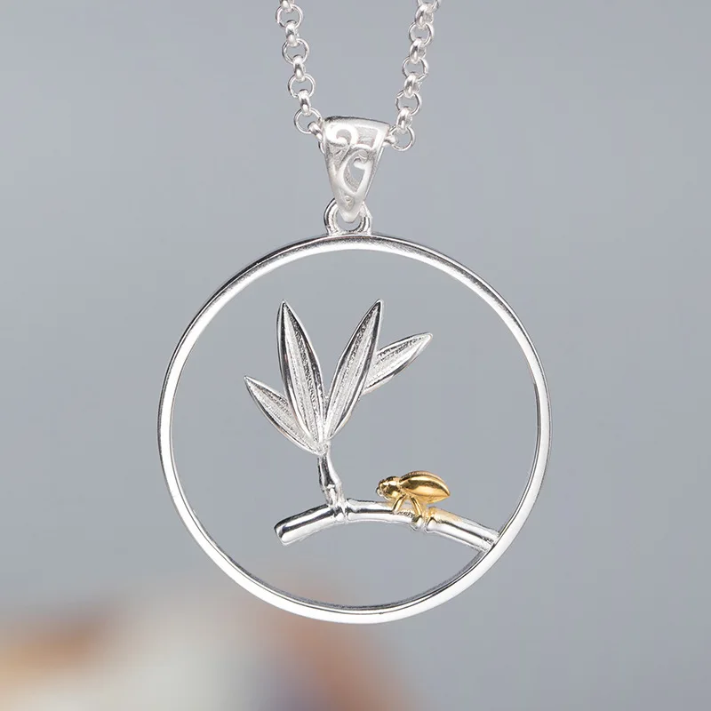 Ожерелье женское с подвеской в виде бамбукового листа
Ожерелье женское с подвеской в виде бамбукового листа