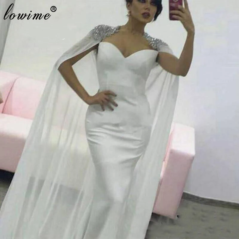Plus Size Dubai White Prom Dresses Mermaid Arabic Evening Dresses With Brading Cape Woman Dresses Party Gowns
Plus Size Dubai White Prom Dresses Mermaid Arabic Evening Dresses With Brading Cape Woman Dresses Party Gowns