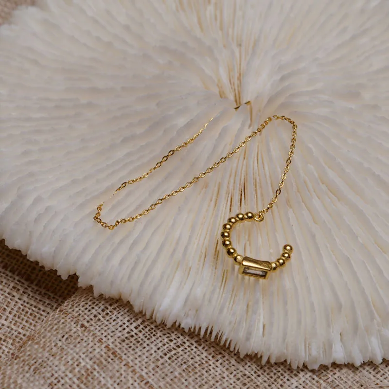 Peri'sBox Single Piece Small Beads Thread Earrings CZ Stone Long Chain Geometric Earrings for Women Minimalist Tassel Earrings
Peri'sBox Single Piece Small Beads Thread Earrings CZ Stone Long Chain Geometric Earrings for Women Minimalist Tassel Earrings