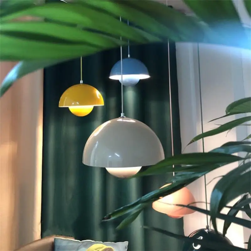 Danish creative minimalist flower bud restaurant chandelier Nordic bedroom bedside atmosphere dining room modern bar chandelier
Danish creative minimalist flower bud restaurant chandelier Nordic bedroom bedside atmosphere dining room modern bar chandelier