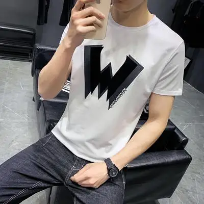 Men's tight-fitting knitted T-shirt autumn fashion short-sleeved tide brand solid color half-sleeved handsome
Men's tight-fitting knitted T-shirt autumn fashion short-sleeved tide brand solid color half-sleeved handsome