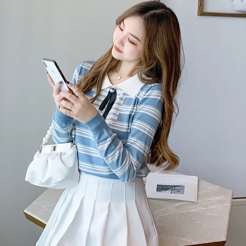 New Elegant Fashion Sweet Women Autumn Winter bow striped sweater sweater bottoming shirt
New Elegant Fashion Sweet Women Autumn Winter bow striped sweater sweater bottoming shirt