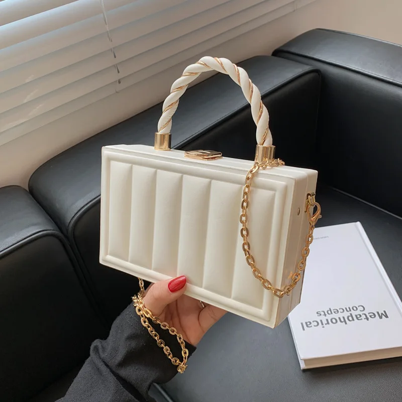 High Quality Ladies Stereotyped Handbag 2021 New Box Bag Net Red Small Square Bag Korean Fashion Chain Messenger Bag Female
High Quality Ladies Stereotyped Handbag 2021 New Box Bag Net Red Small Square Bag Korean Fashion Chain Messenger Bag Female