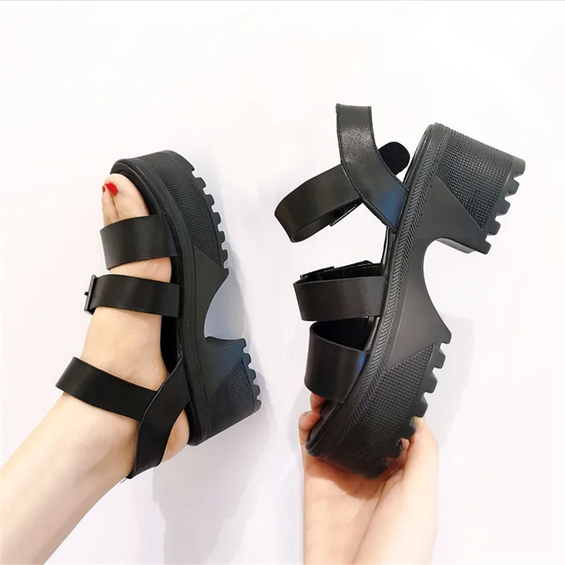 ASUMER 2020 new arrive women sandals buckle 6.5cm high heel platform sandals fashion punk casual genuine leather shoes woman
ASUMER 2020 new arrive women sandals buckle 6.5cm high heel platform sandals fashion punk casual genuine leather shoes woman