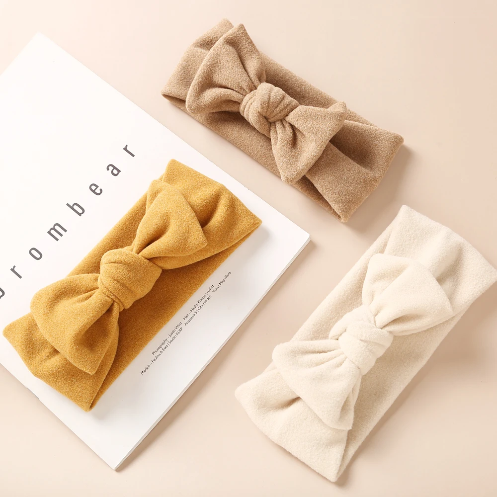 Knot Bows Fleece Hairbands Princess Gril's Winter Headbands Baby Toddlers Stretchy Head Wraps 1pcs
Knot Bows Fleece Hairbands Princess Gril's Winter Headbands Baby Toddlers Stretchy Head Wraps 1pcs
