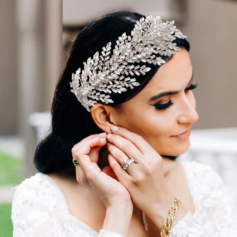 Ymor Golden Crystals Wedding Hair Band Flowers Bridal Hair Brides Headband Bling Tiaras Hair Accessories 80
Ymor Golden Crystals Wedding Hair Band Flowers Bridal Hair Brides Headband Bling Tiaras Hair Accessories 80