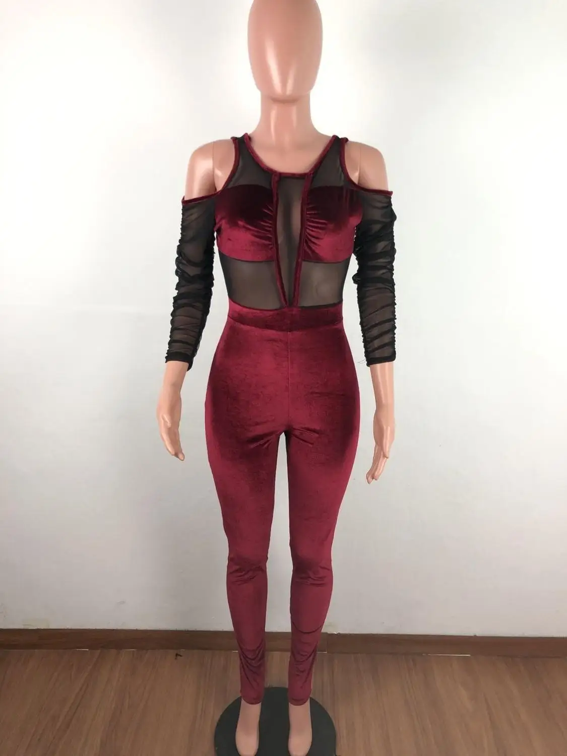 Sexy Sheer Mesh Velvet Women Jumpsuit Elegant Cold Shoulder Long Sleeve Pencil Pants Jumpsuit Body Night Club Bodycon Overalls
Sexy Sheer Mesh Velvet Women Jumpsuit Elegant Cold Shoulder Long Sleeve Pencil Pants Jumpsuit Body Night Club Bodycon Overalls