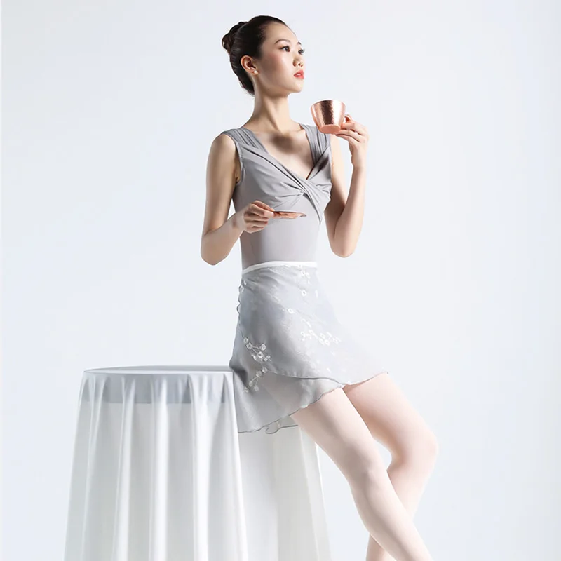 Stage & Dance Wear 
Stage & Dance Wear