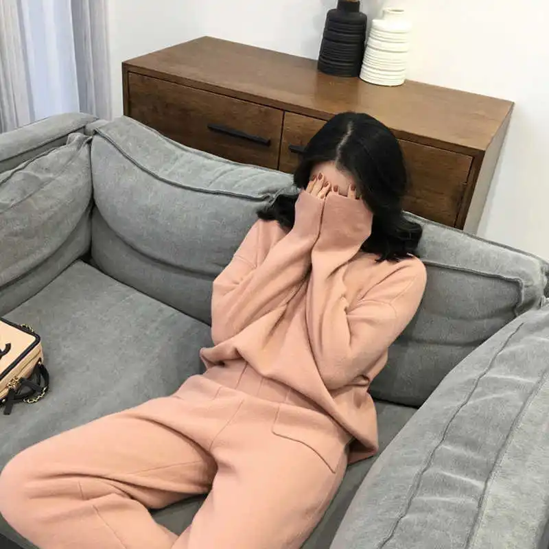 Female Sweater Pantsuit For Women Two Piece Set Knitted Pullover V-neck Long Sleeve Bandage Top Wide Leg Pants Suit
Female Sweater Pantsuit For Women Two Piece Set Knitted Pullover V-neck Long Sleeve Bandage Top Wide Leg Pants Suit