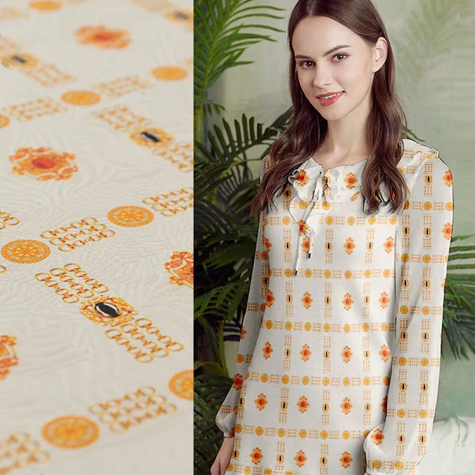 137cm wide jacquard silk fabric meter 14mm silk crepe de chine fabric dress jacquard fabric wholesale silk cloth
137cm wide jacquard silk fabric meter 14mm silk crepe de chine fabric dress jacquard fabric wholesale silk cloth